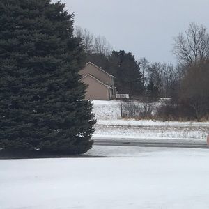 Meet your Posher, Hhannah